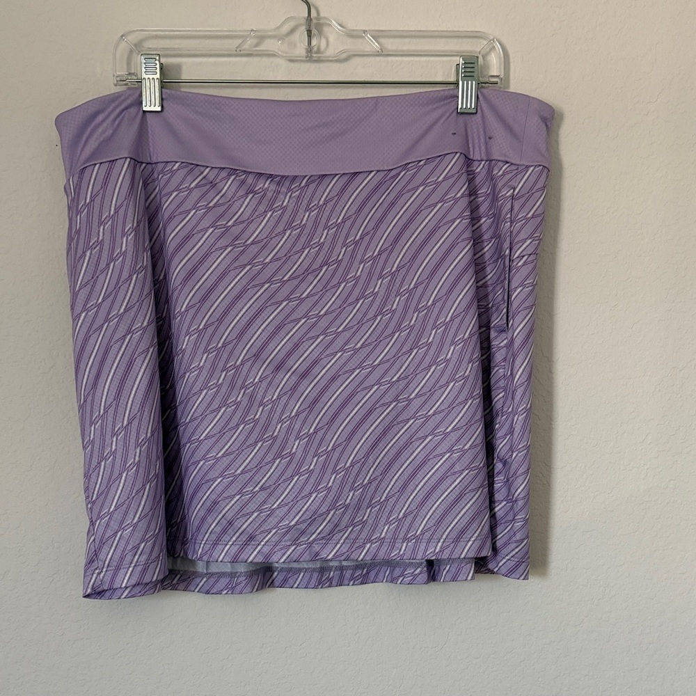 PGA Tour Women’s Wave stripe print Lavender XL Skort